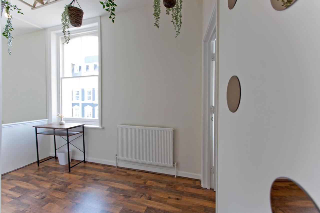 شقة Marvelous Flat In Earls Court - لندن المظهر الخارجي الصورة